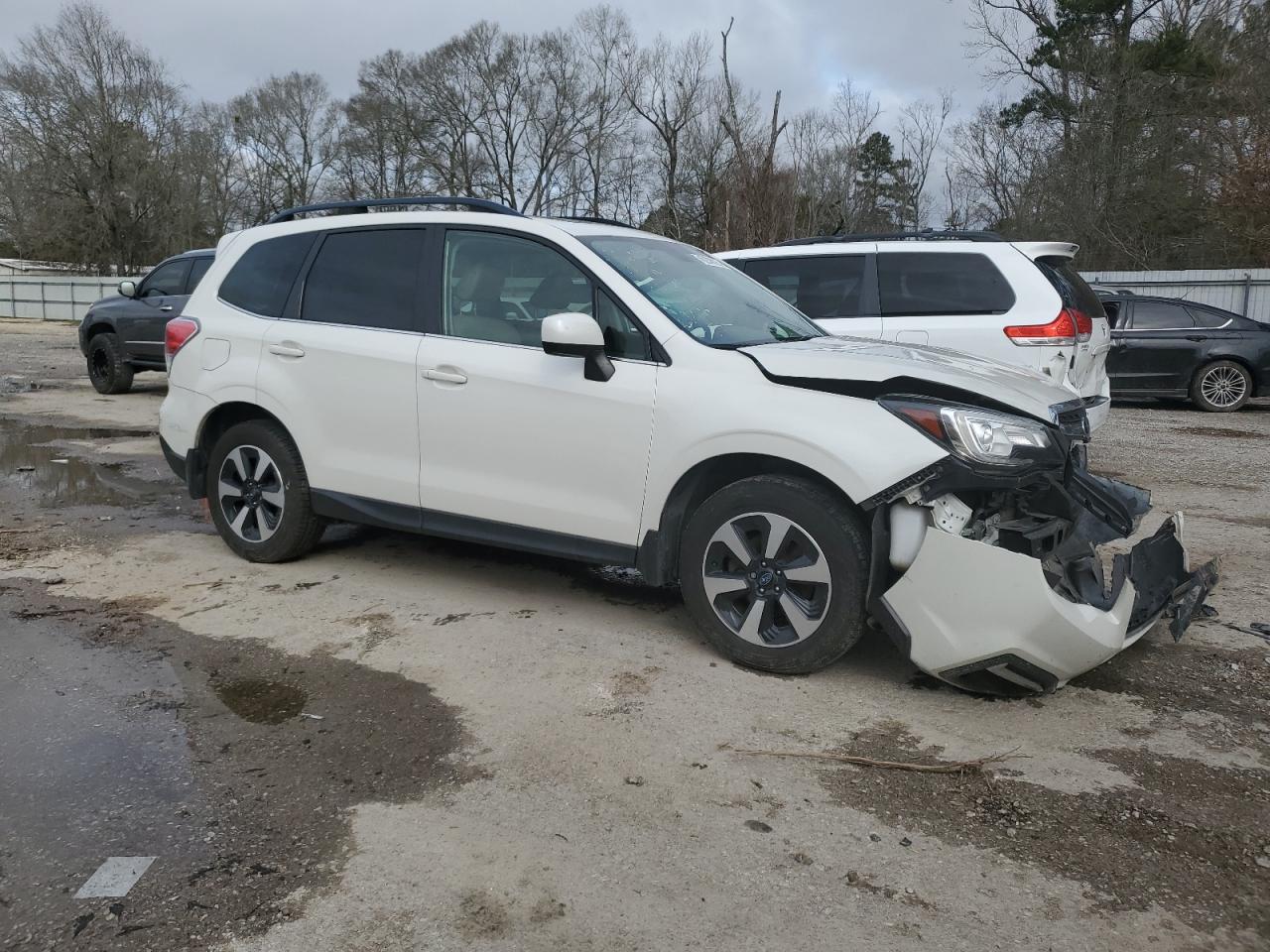 2017 Subaru Forester - Image 4