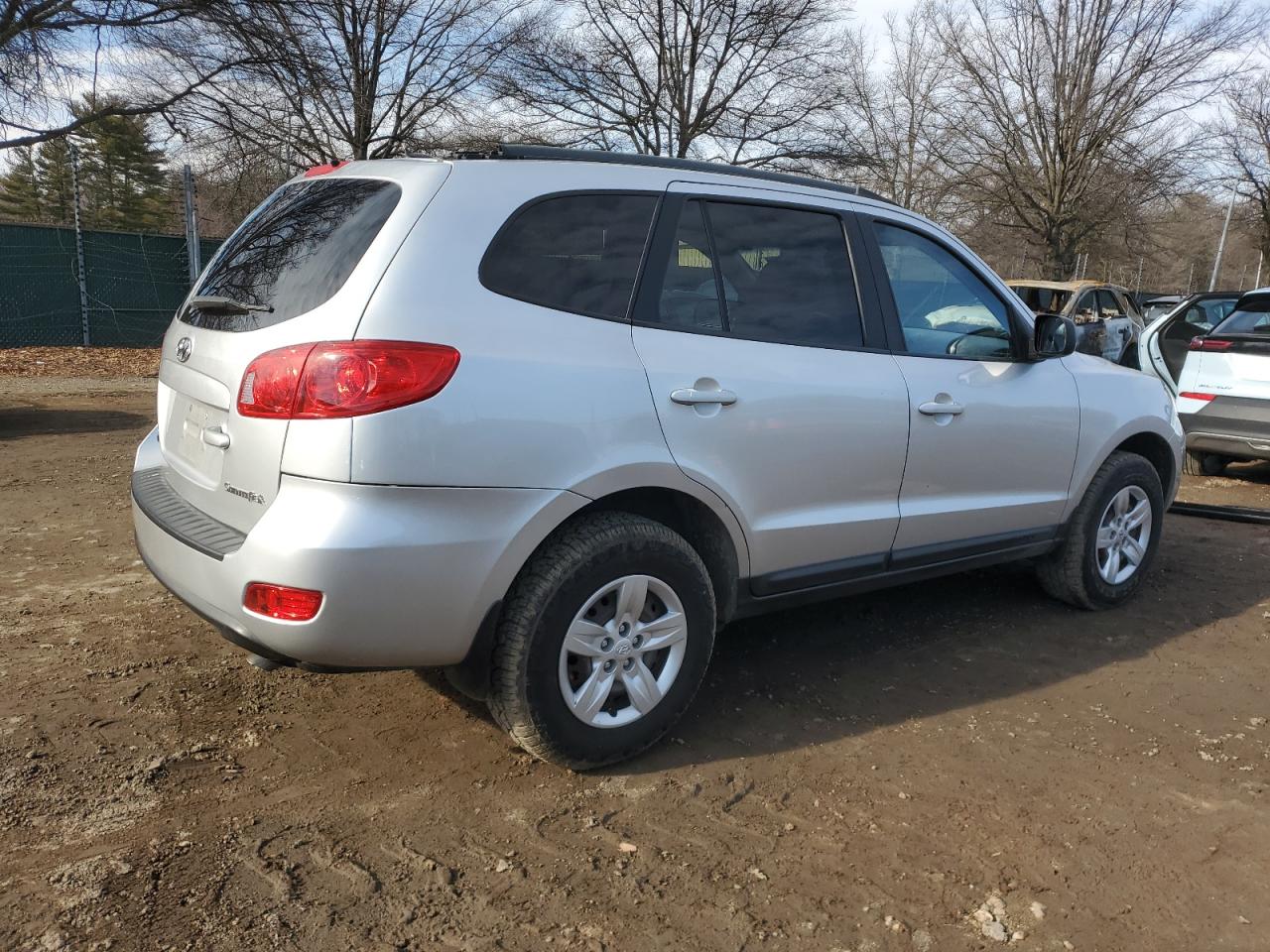 2009 Hyundai Santa Fe - Image 3