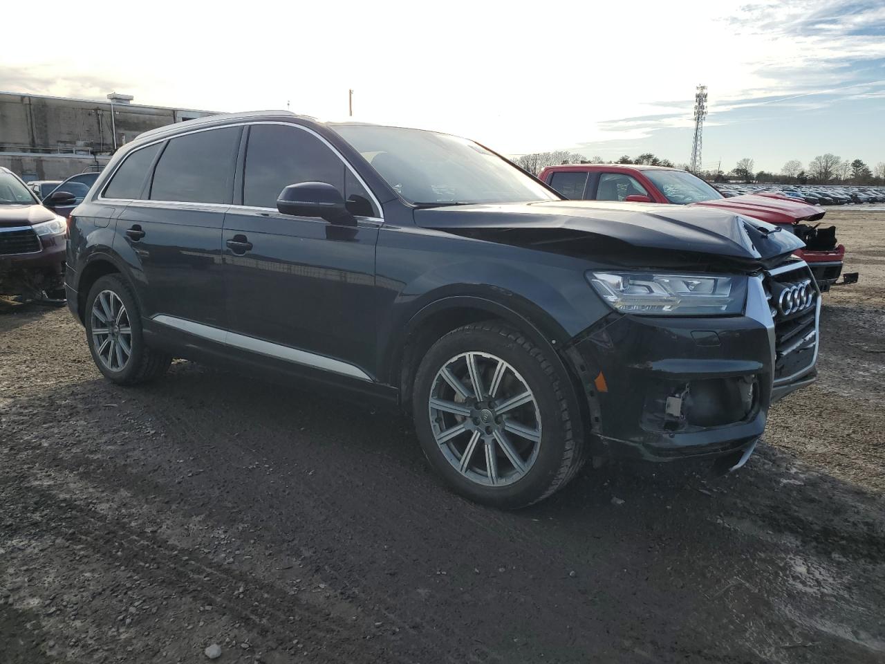 2017 Audi Q7 - Image 4