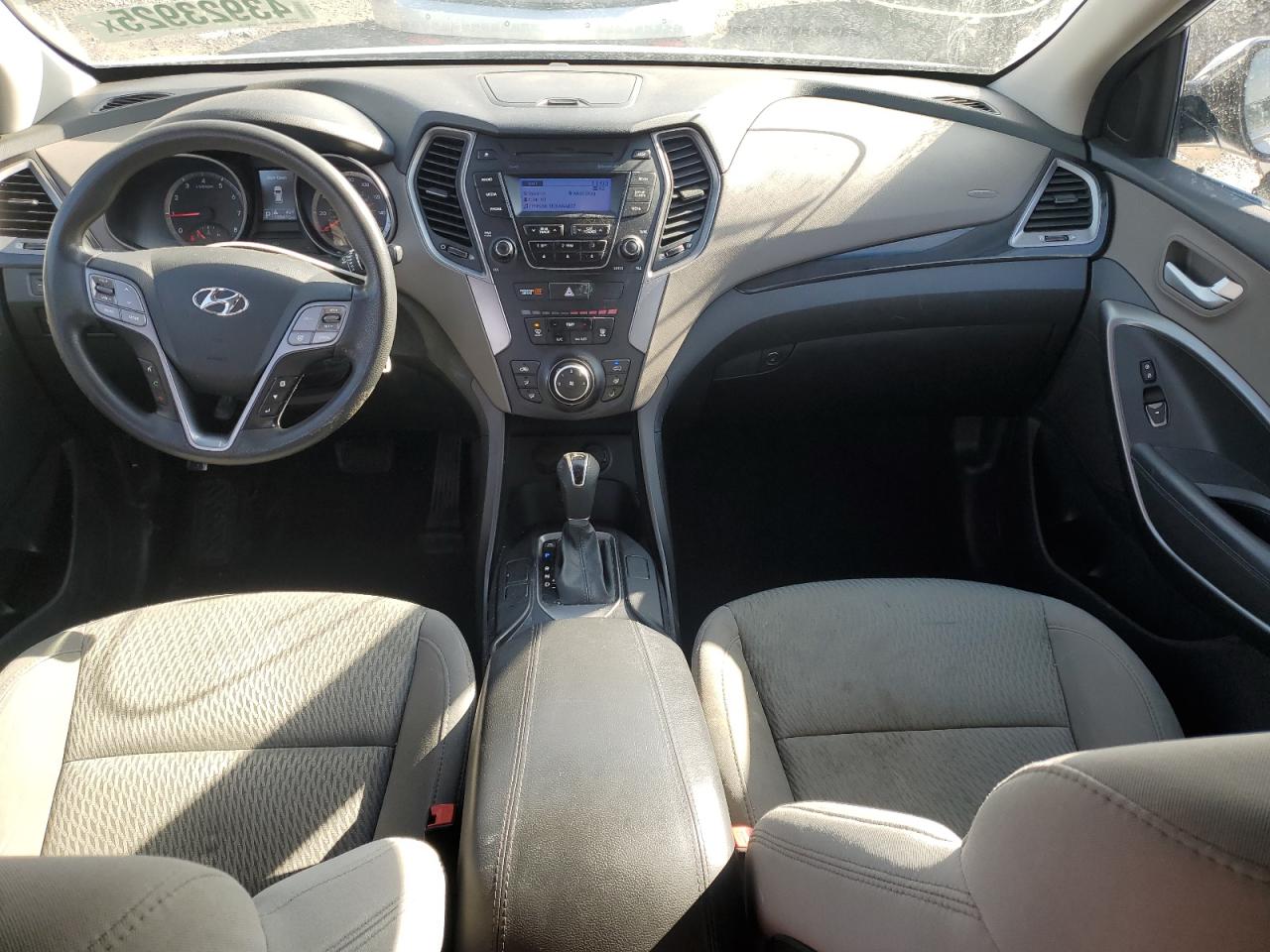 2013 Hyundai Santa Fe - Image 8