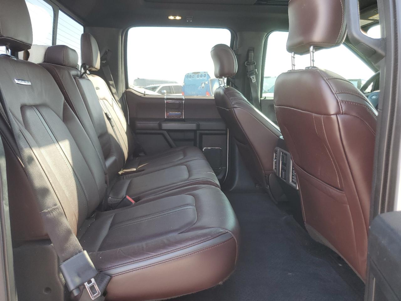 2015 Ford F-150 - Image 10