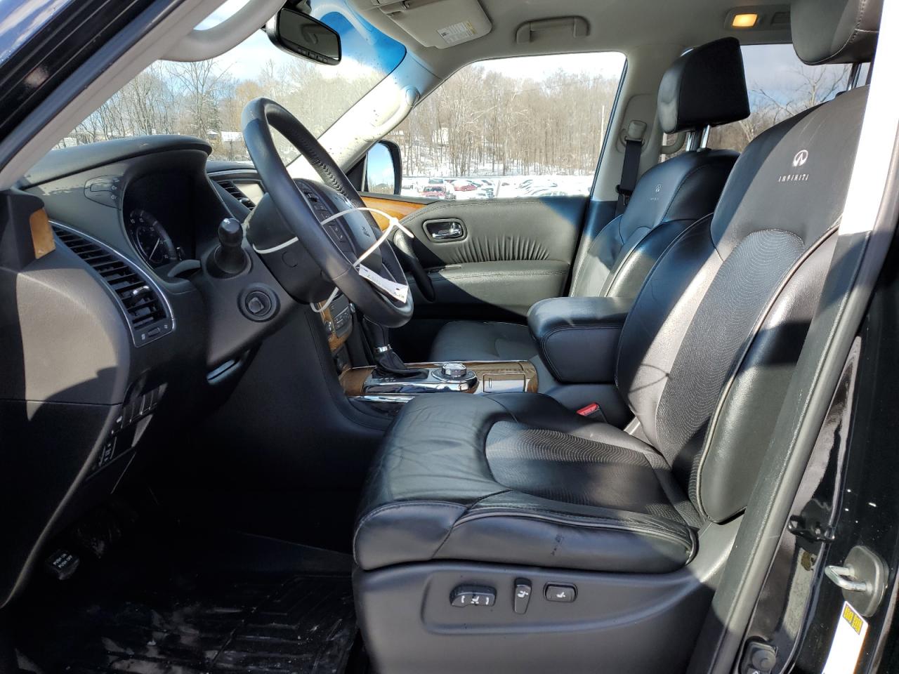 2014 Infiniti QX80 - Image 7