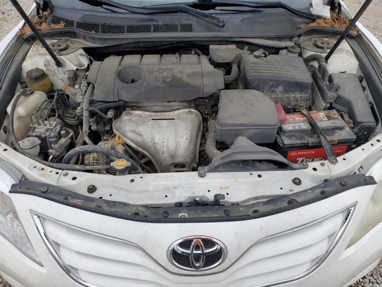 2011 Toyota Camry - Image 12