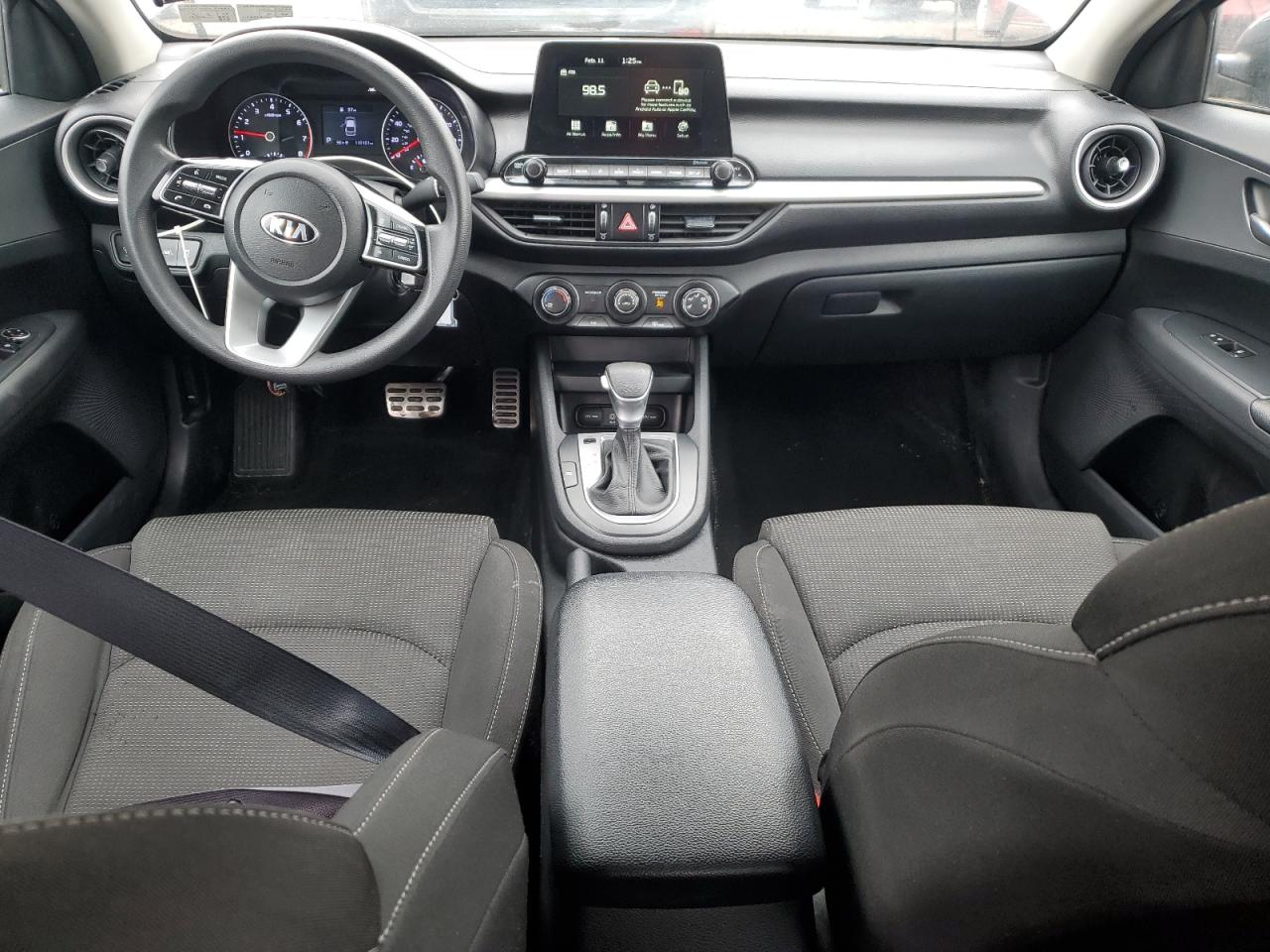 2021 Kia Forte - Image 8