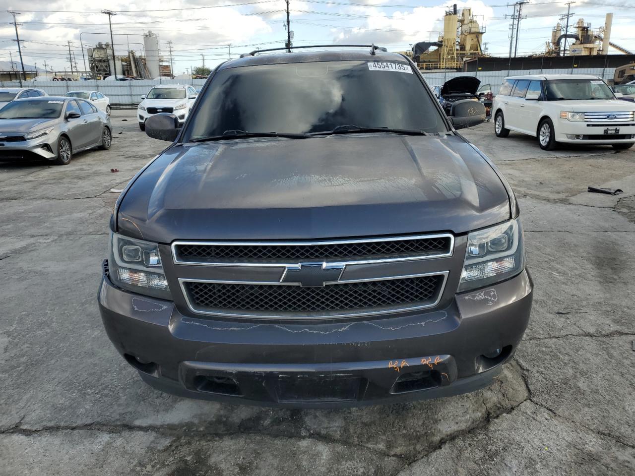 2010 Chevrolet Tahoe - Image 5