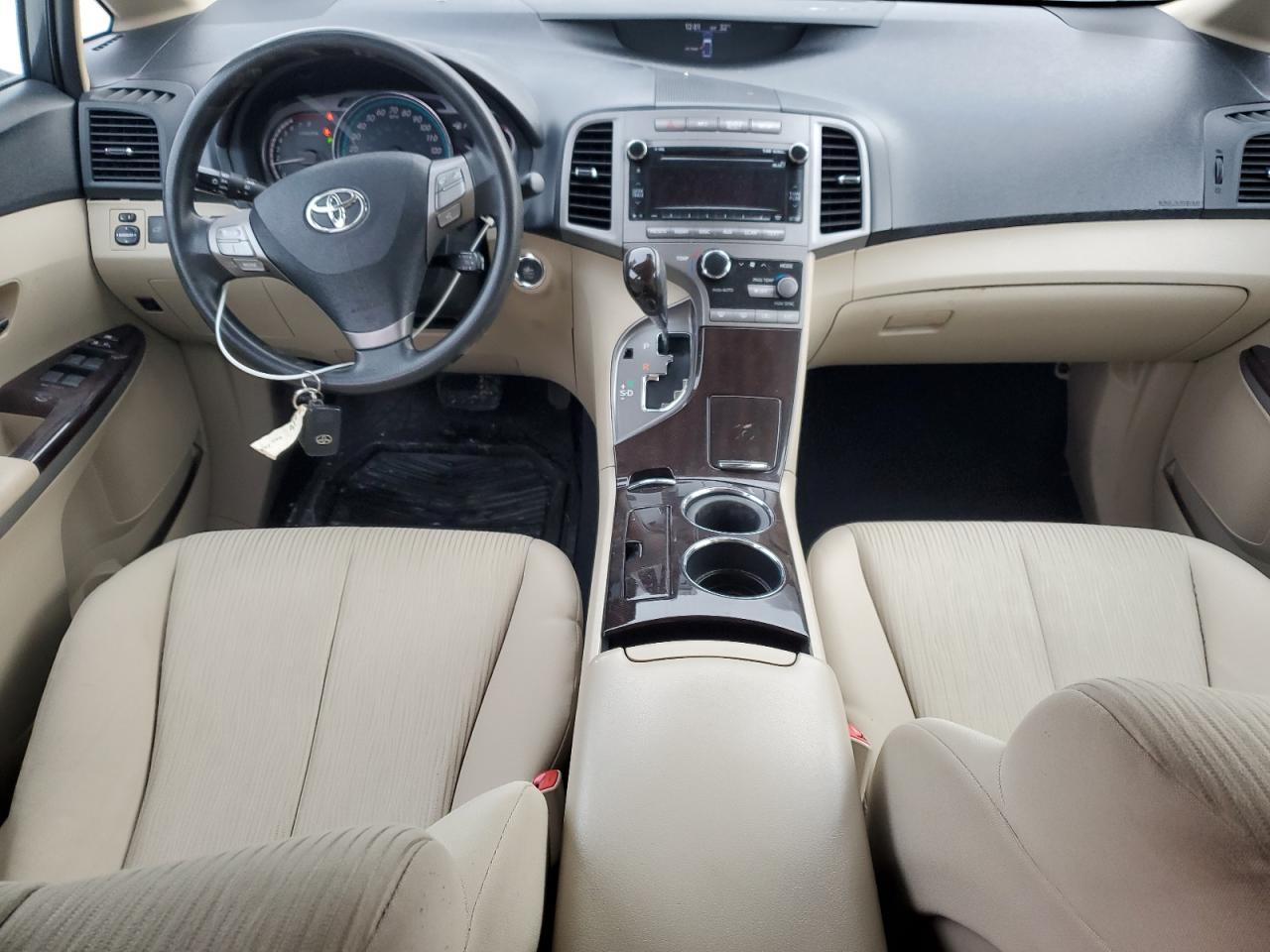 2010 Toyota Venza - Image 8