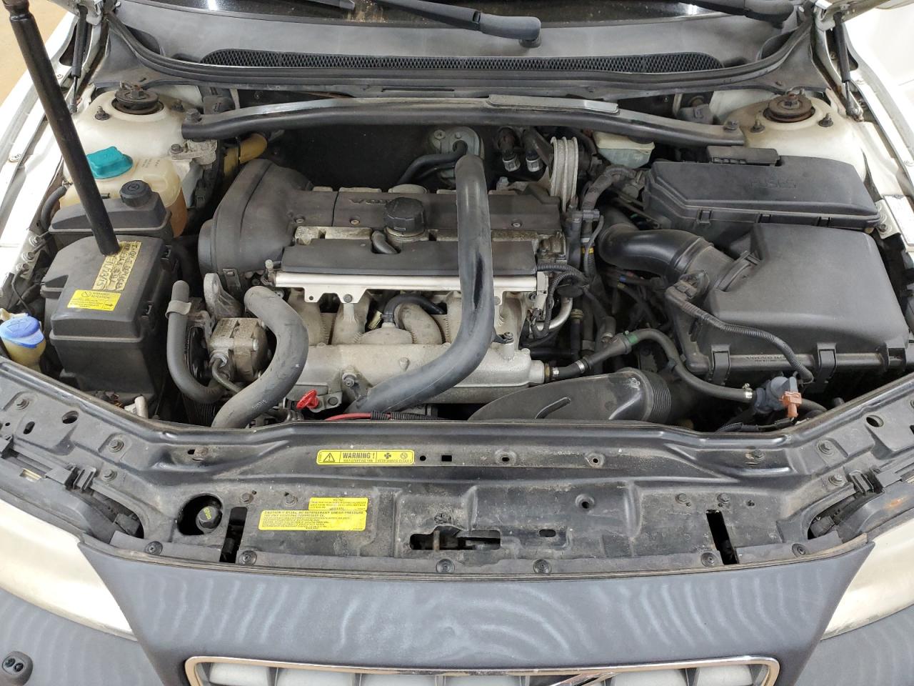 2005 Volvo XC70 - Image 14