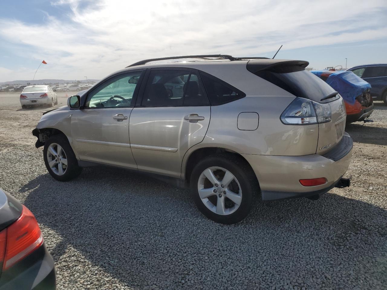 2004 Lexus RX - Image 2