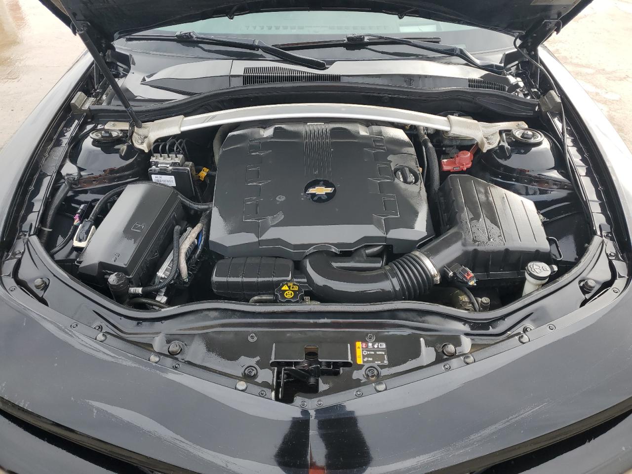 2013 Chevrolet Camaro - Image 11