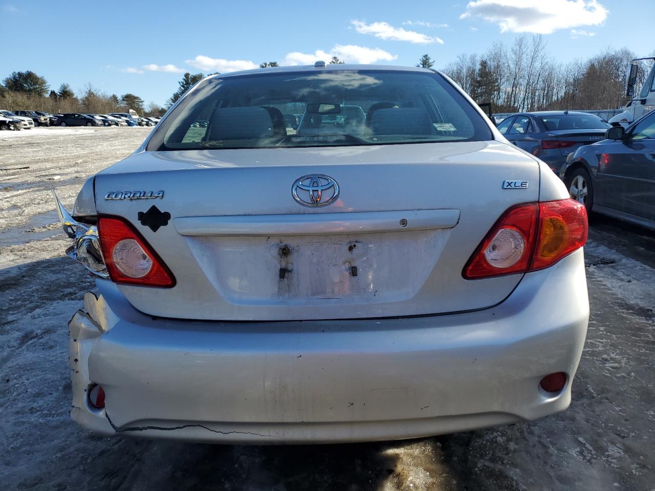 2010 Toyota Corolla - Image 6
