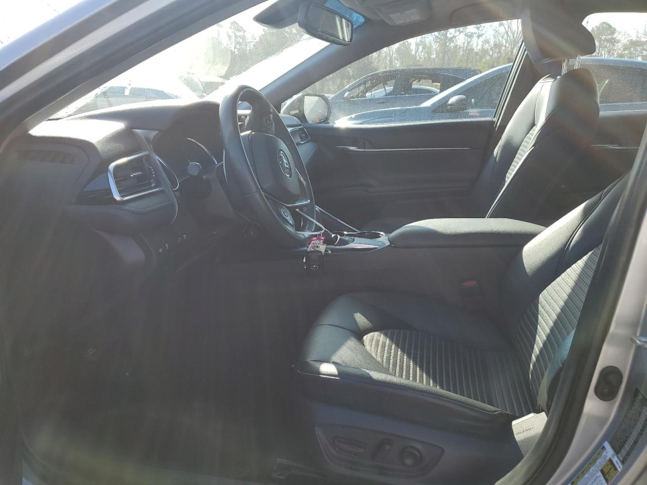 2018 Toyota Camry - Image 7