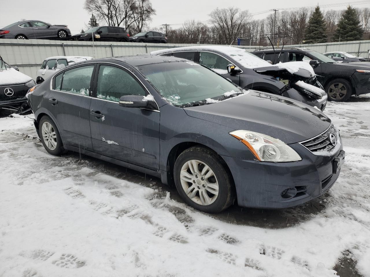 2010 Nissan Altima - Image 4