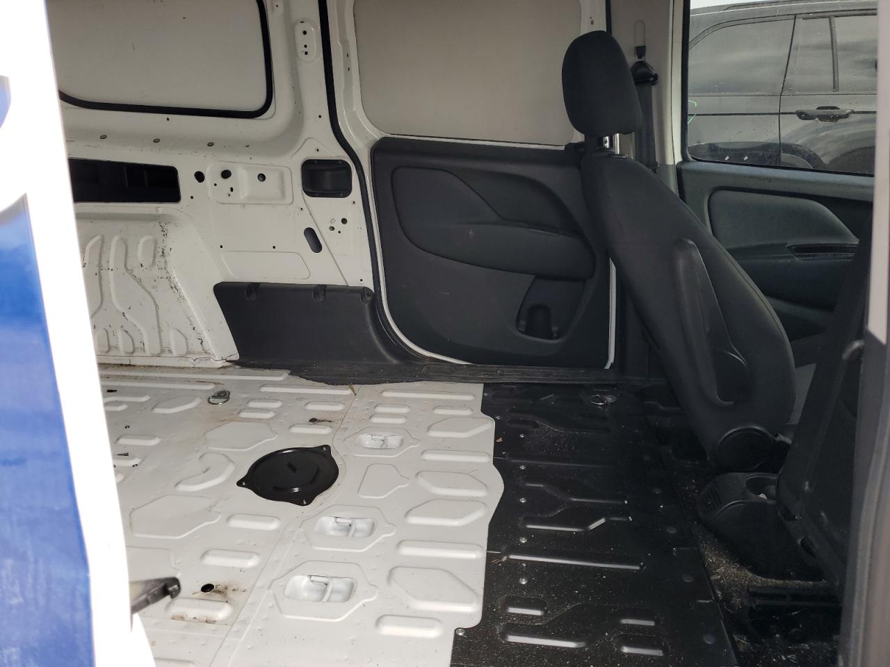 2017 RAM ProMaster City - Image 11