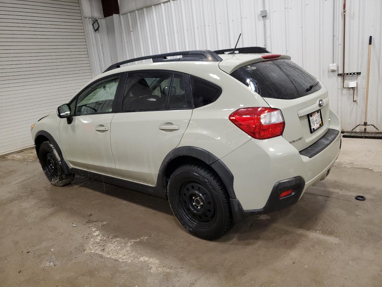 2014 Subaru XV - Image 2