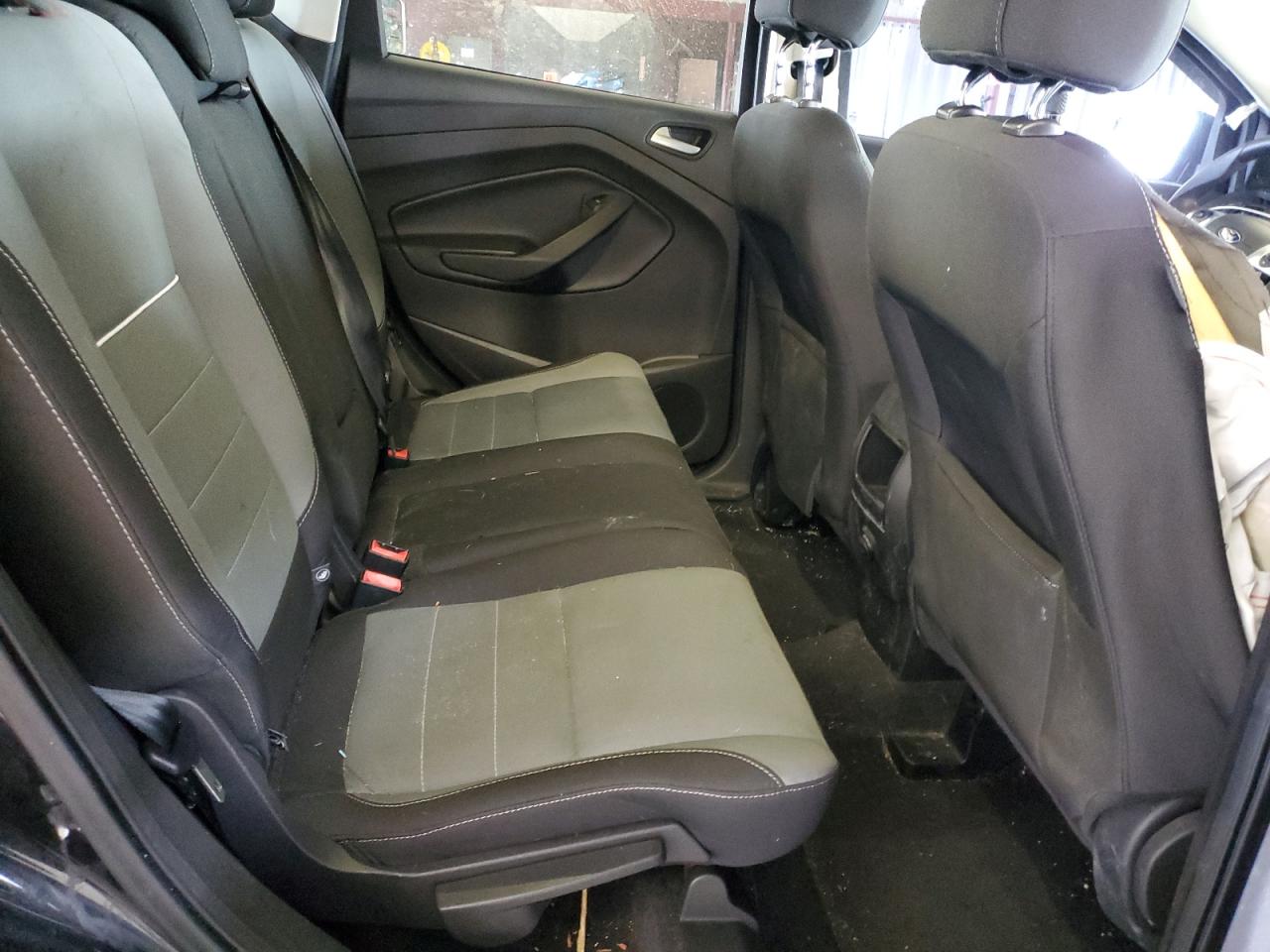 2015 Ford Escape - Image 11