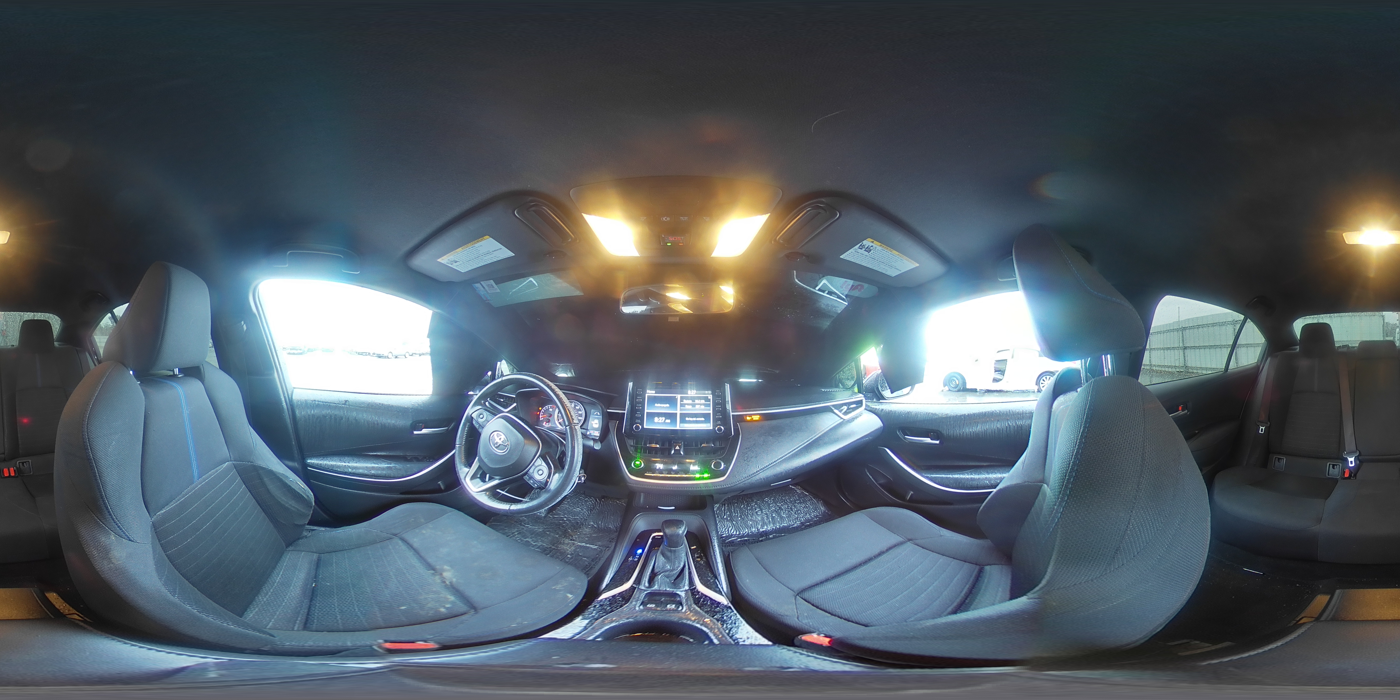 2020 Toyota Corolla - Image 13