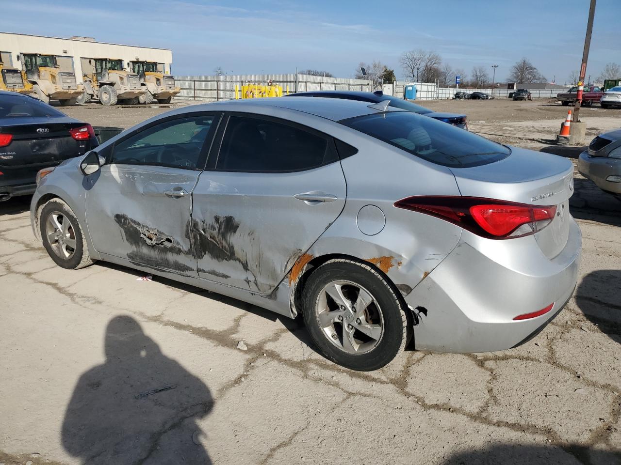 2014 Hyundai Elantra - Image 2