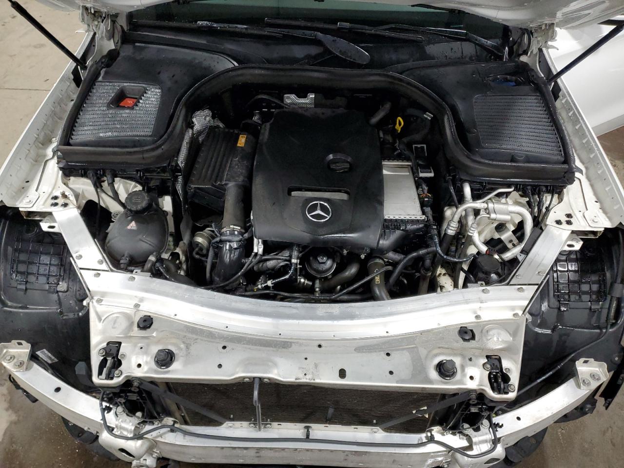 2018 Mercedes-Benz GLC - Image 12