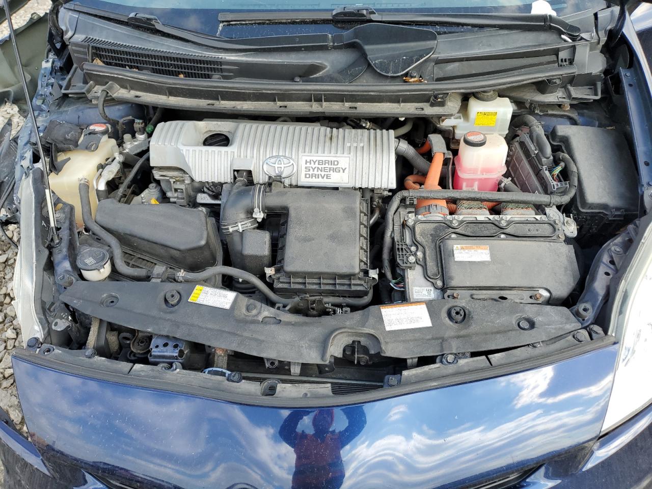 2015 Toyota Prius - Image 12
