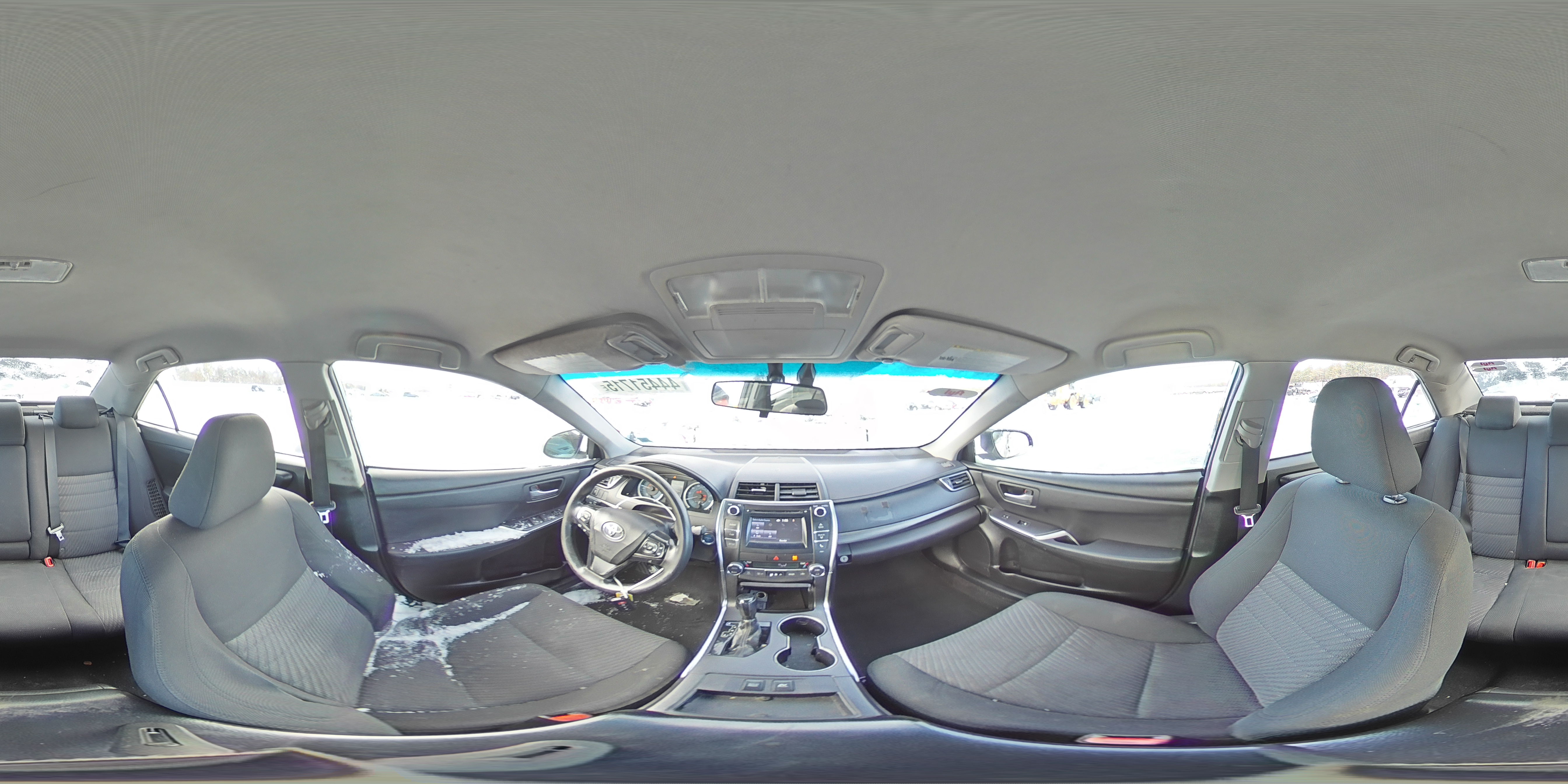 2016 Toyota Camry - Image 12