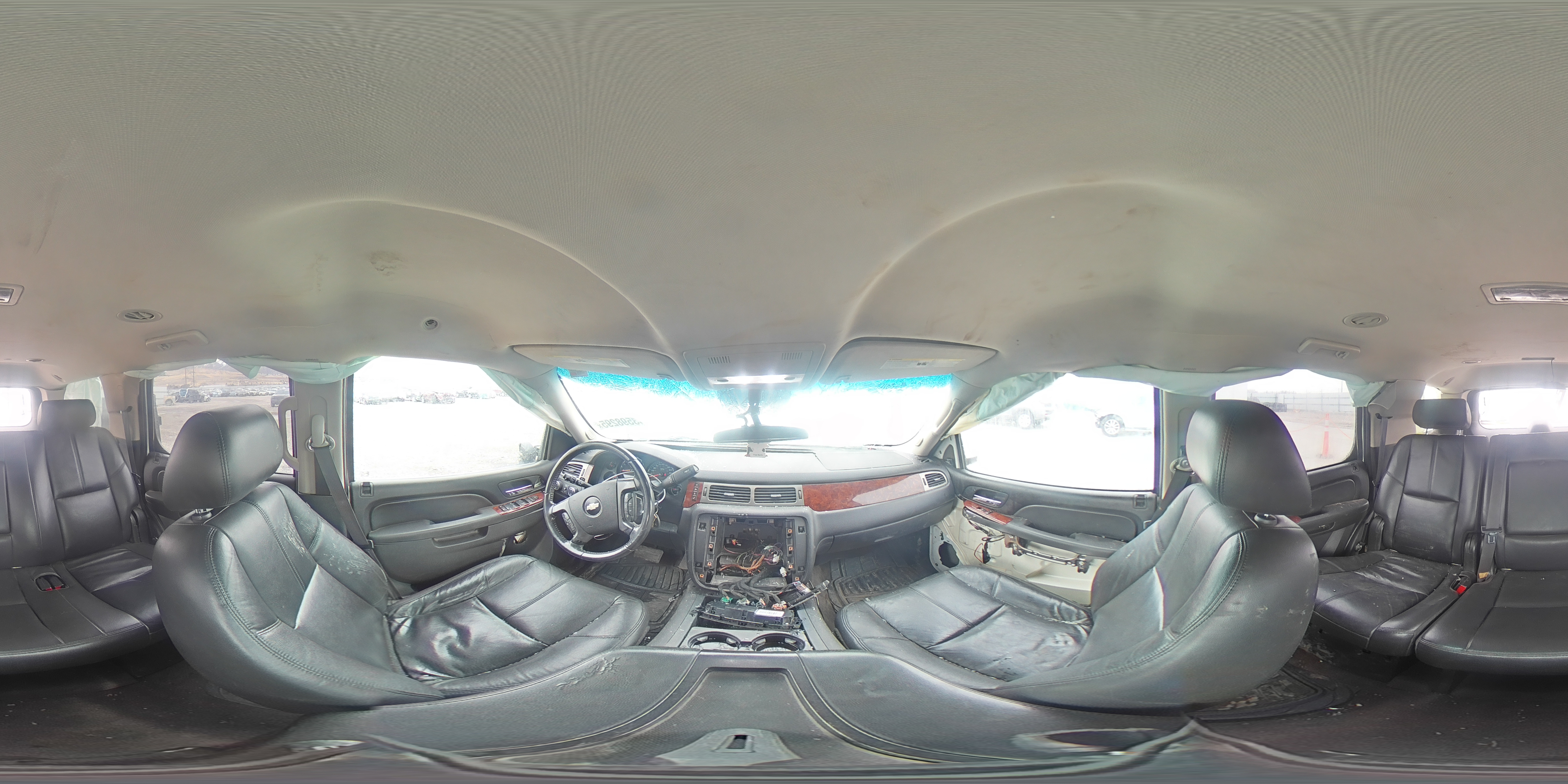 2010 Chevrolet Tahoe - Image 14
