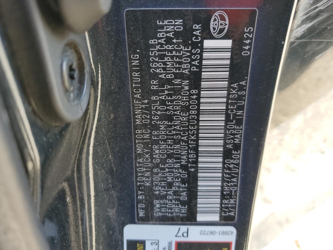 2014 Toyota Camry - Image 14
