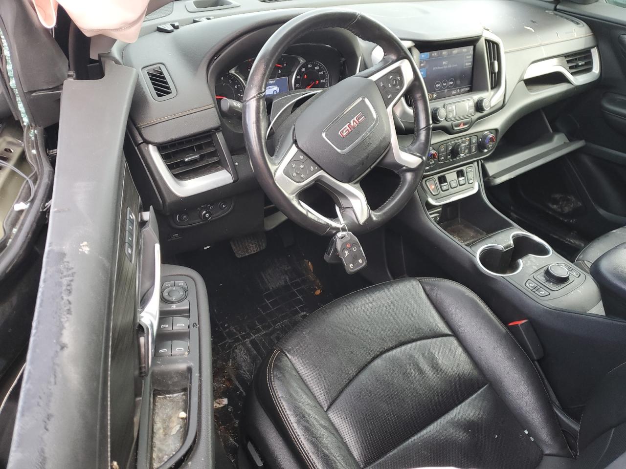 2020 GMC Terrain - Image 8