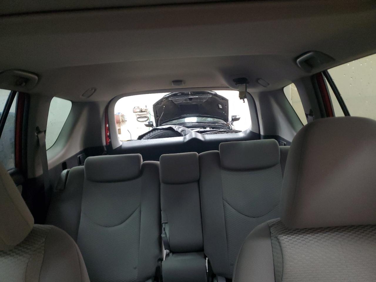 2011 Toyota RAV 4 - Image 10