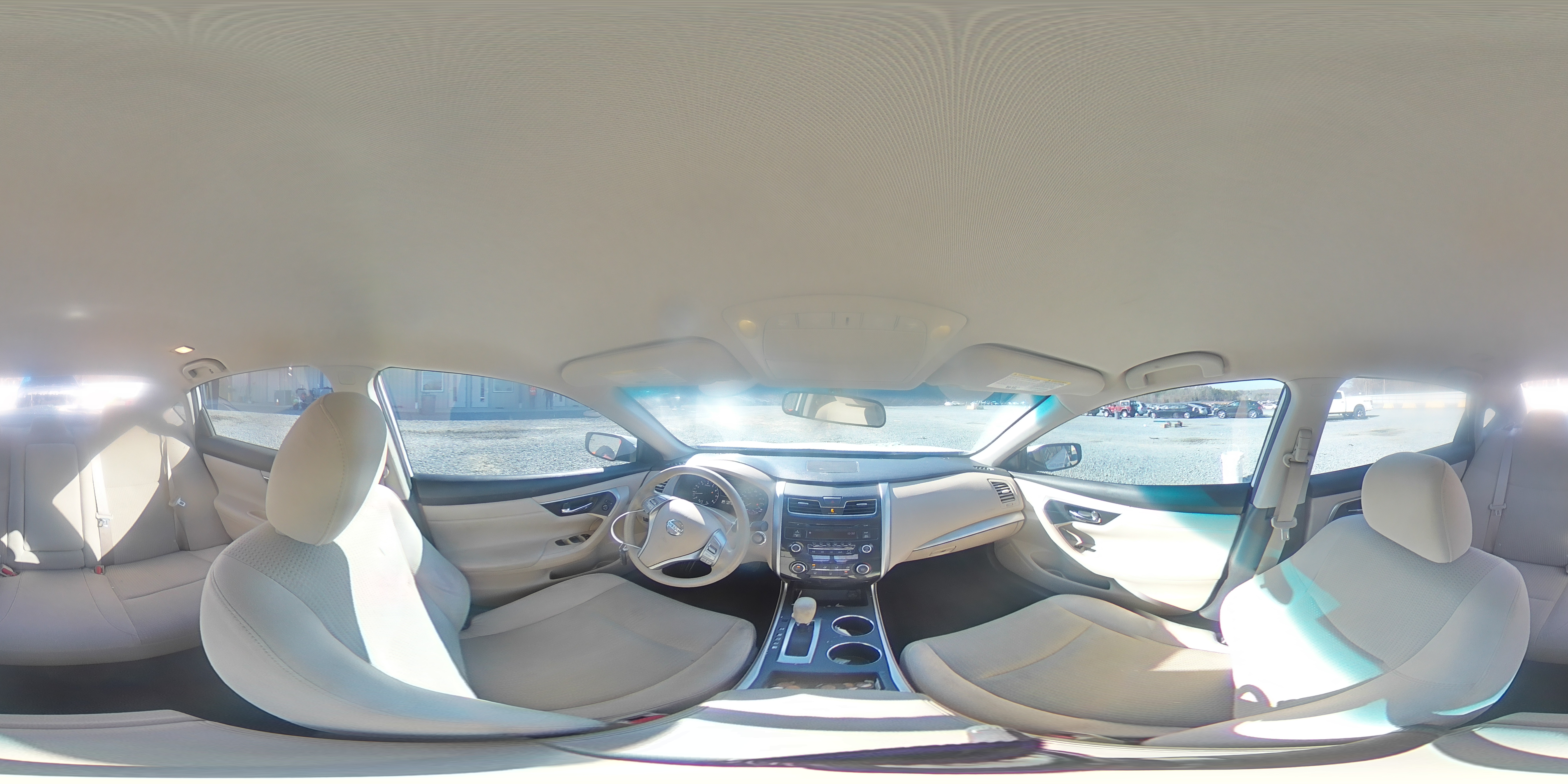 2015 Nissan Altima - Image 13