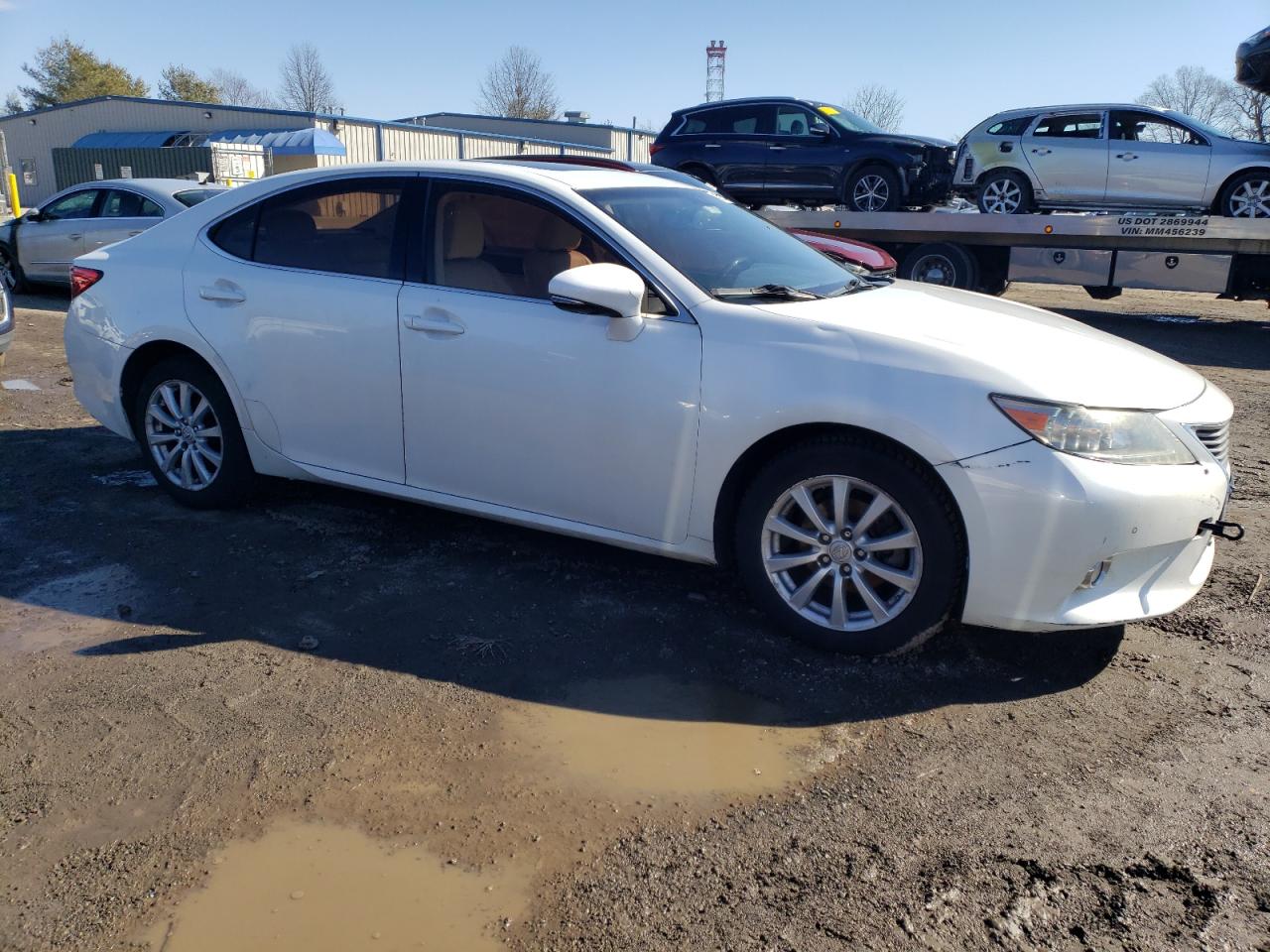 2013 Lexus ES - Image 4