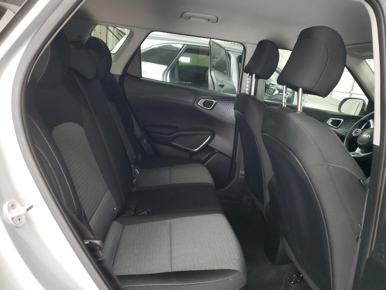 2020 Kia Soul - Image 11