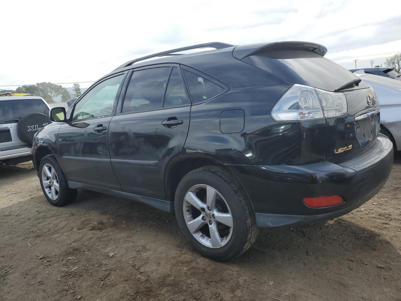 2004 Lexus RX - Image 2