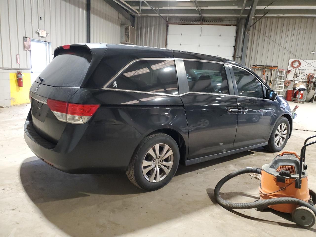 2014 Honda Odyssey - Image 3