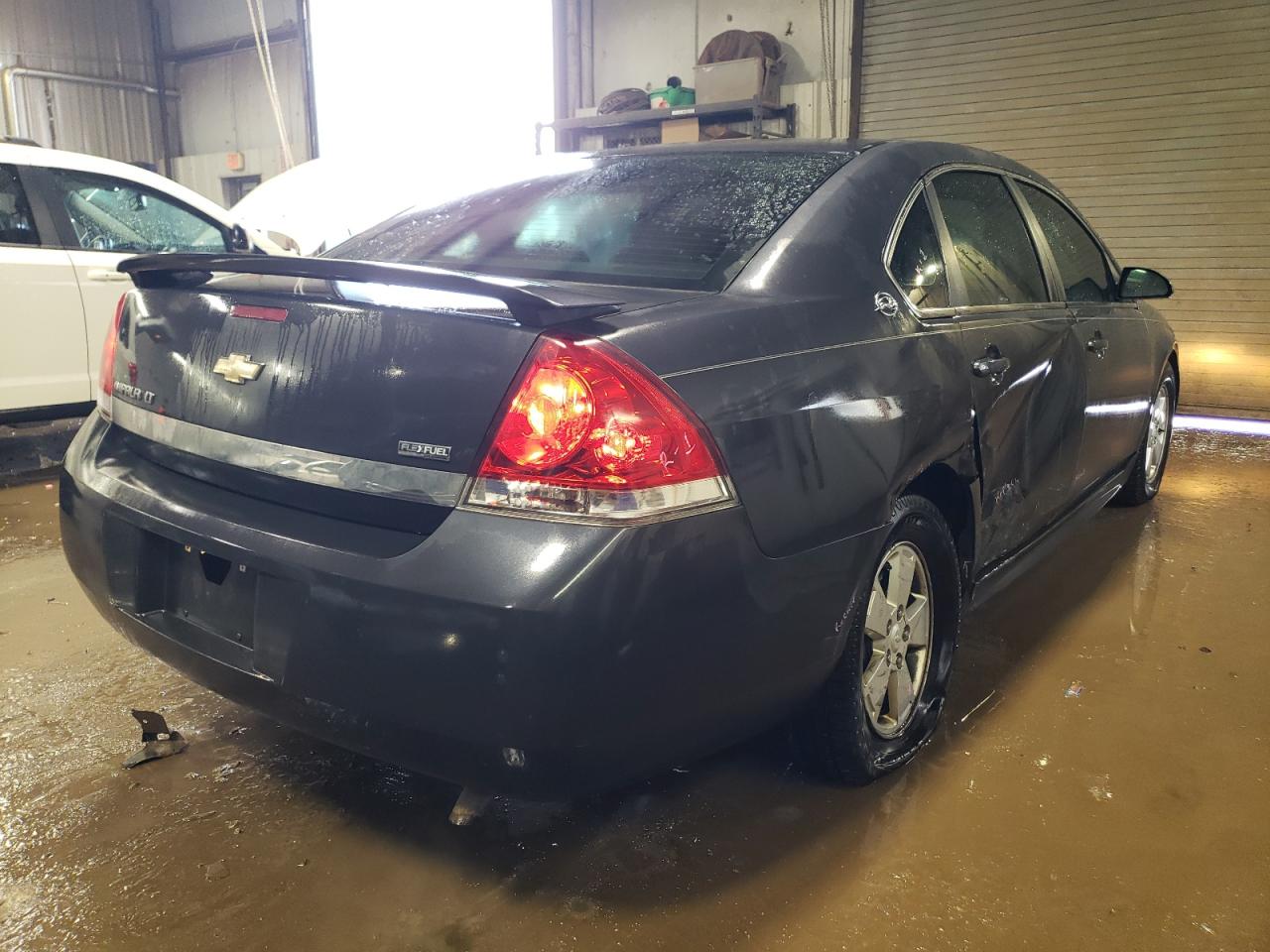 2009 Chevrolet Impala - Image 3