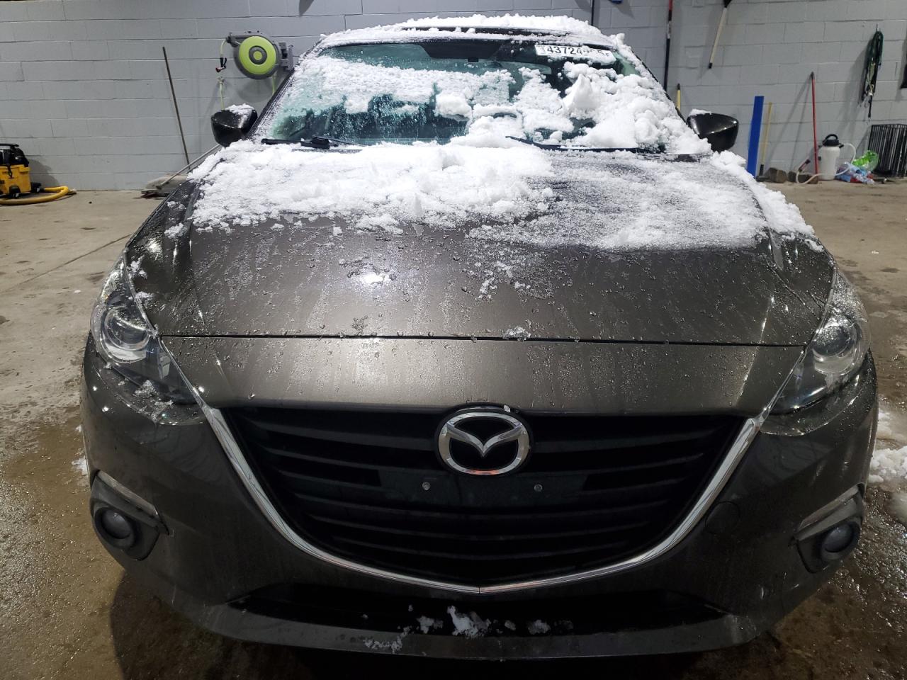 2015 Mazda 3 - Image 5