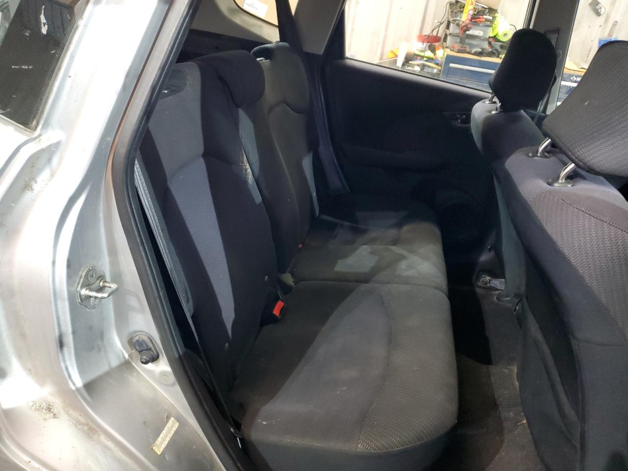 2012 Honda Fit - Image 10