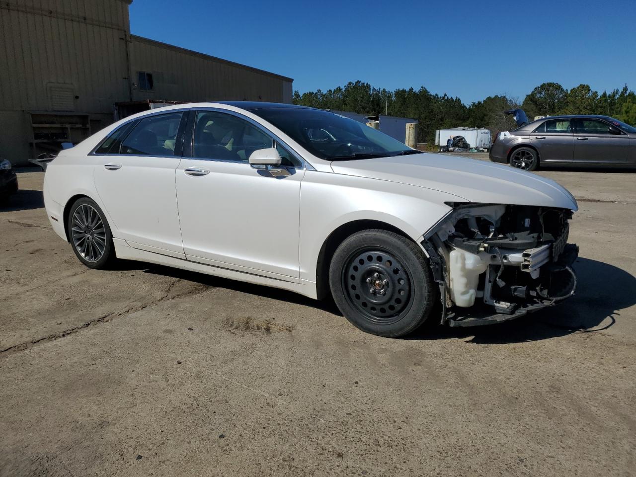 2016 Lincoln MKZ - Image 4
