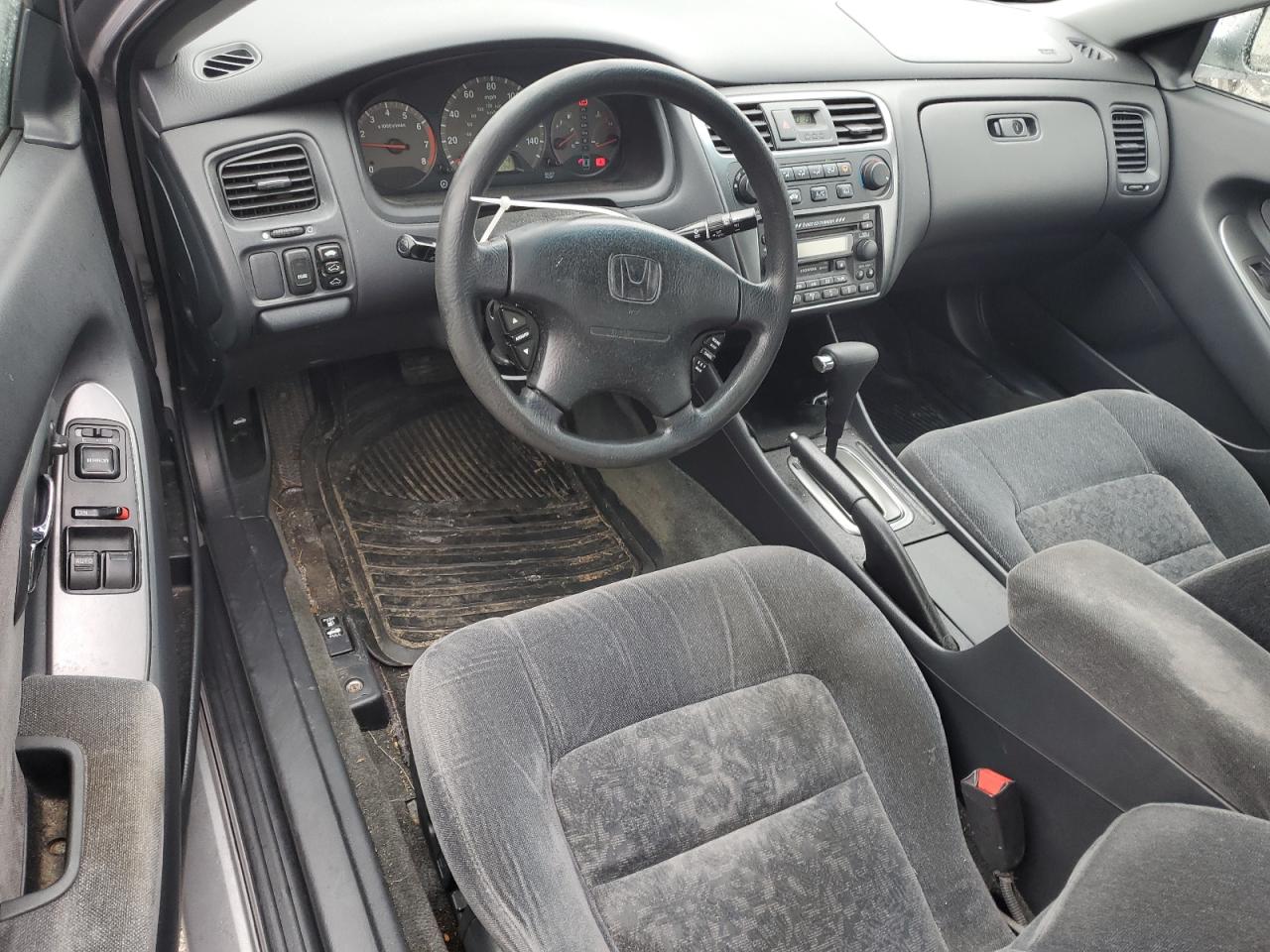 2002 Honda Accord - Image 8