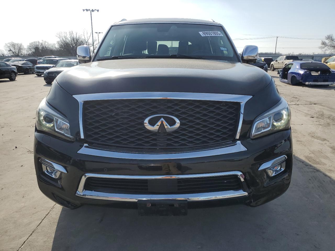2015 Infiniti QX80 - Image 5