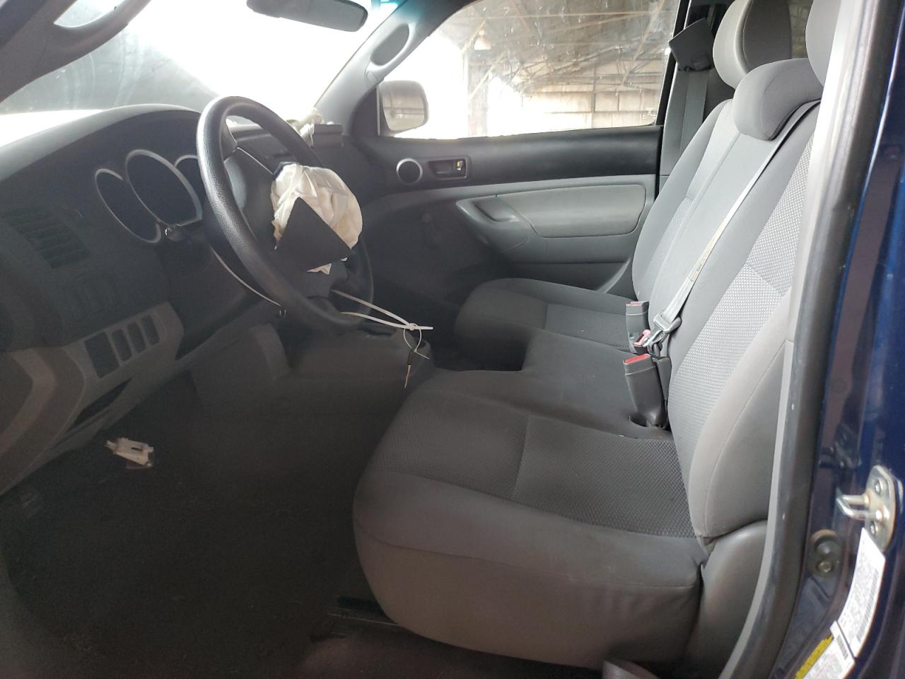 2005 Toyota Tacoma - Image 7