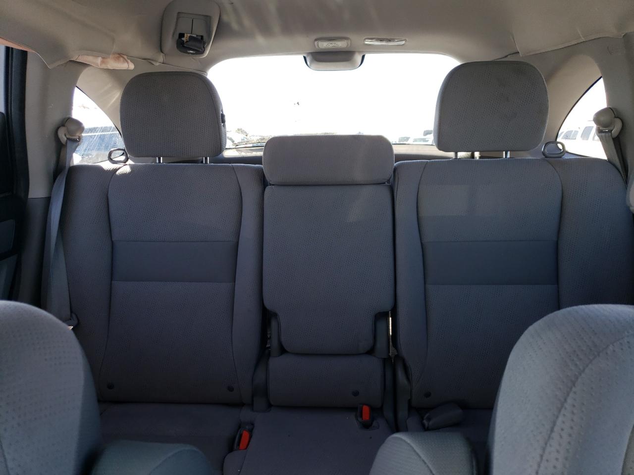 2011 Honda CR-V - Image 10