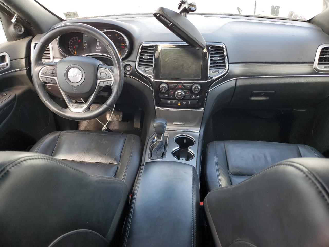 2020 Jeep Grand Cherokee - Image 8