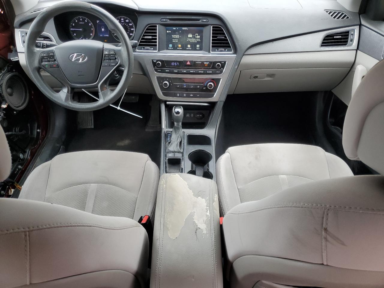2016 Hyundai Sonata - Image 8