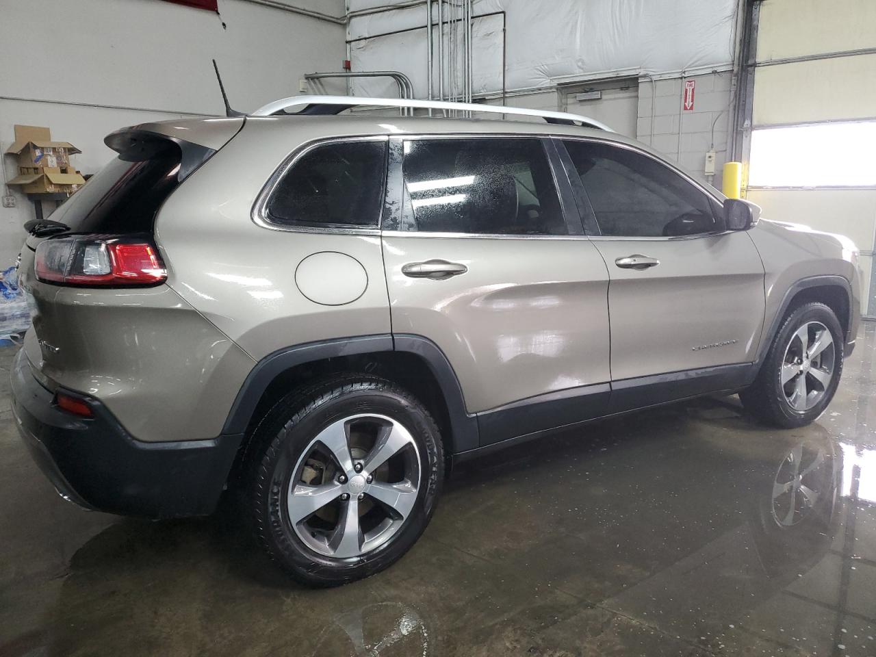 2020 Jeep Grand Cherokee - Image 3