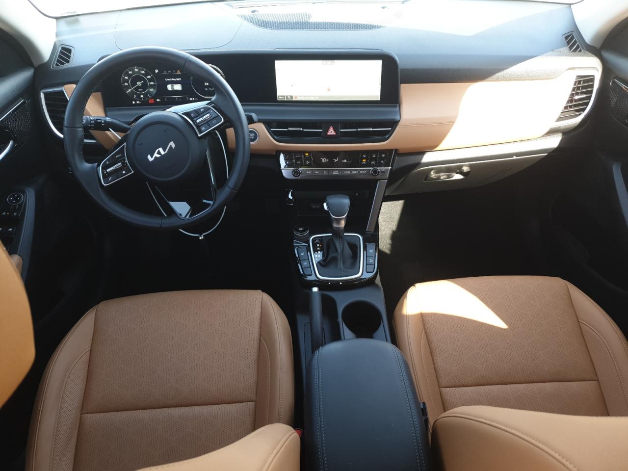 2024 Kia Seltos - Image 8
