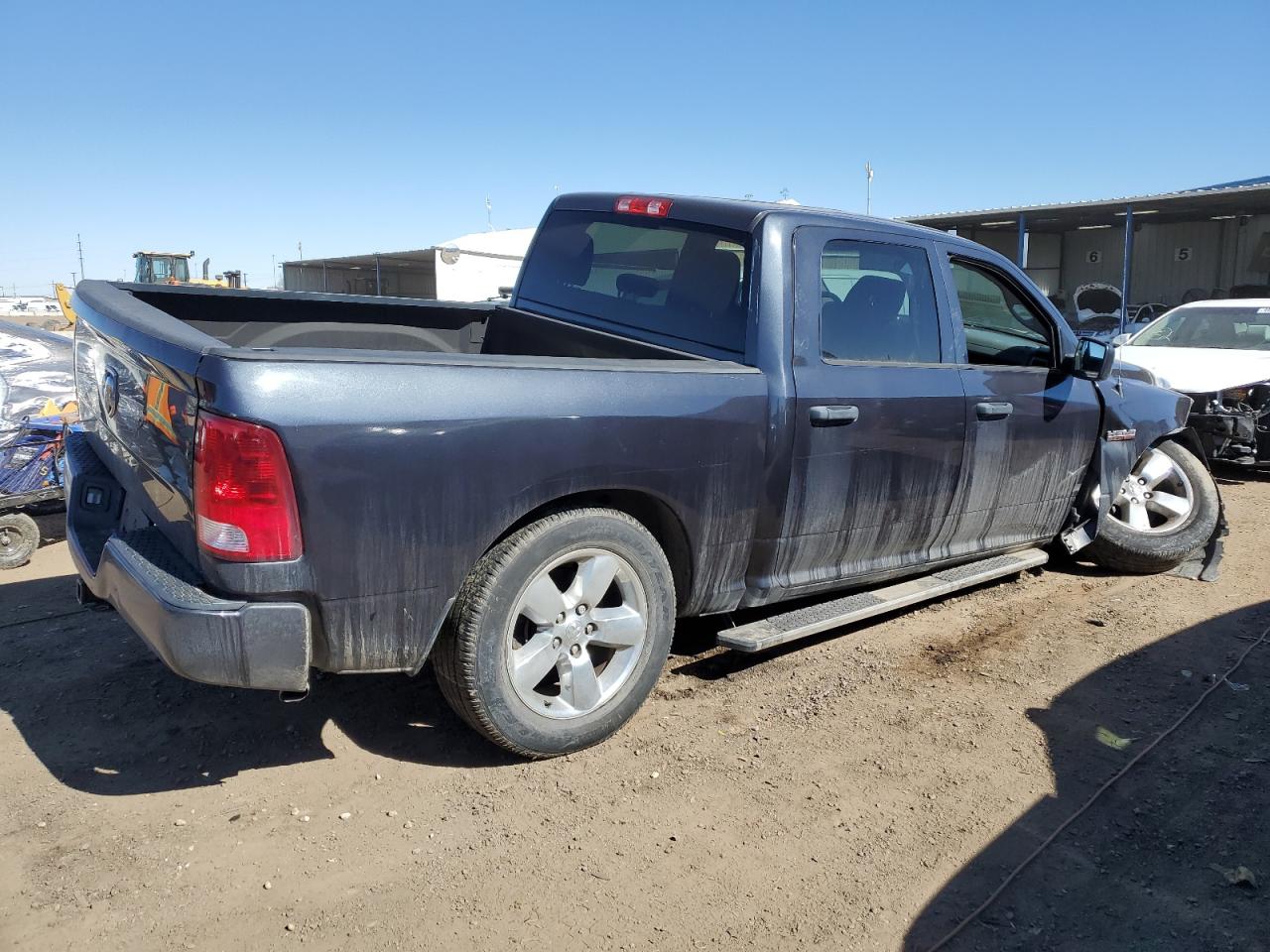 2018 RAM 1500 - Image 3