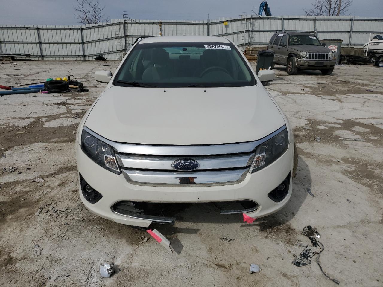 2010 Ford Fusion - Image 5