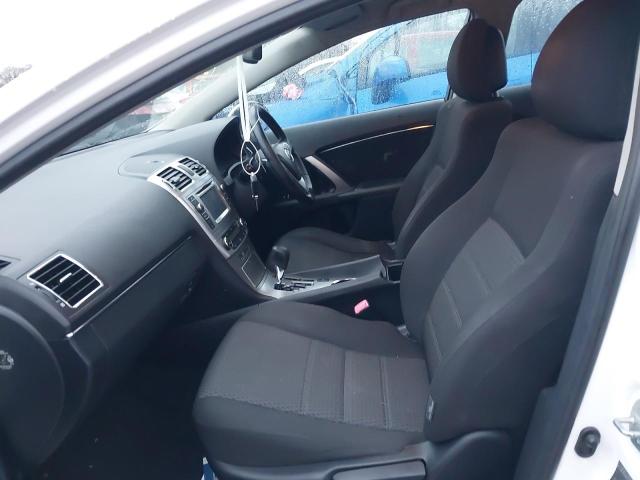 2012 TOYOTA AVENSIS TR