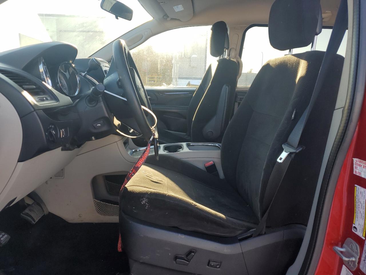 2012 Dodge Caravan - Image 7