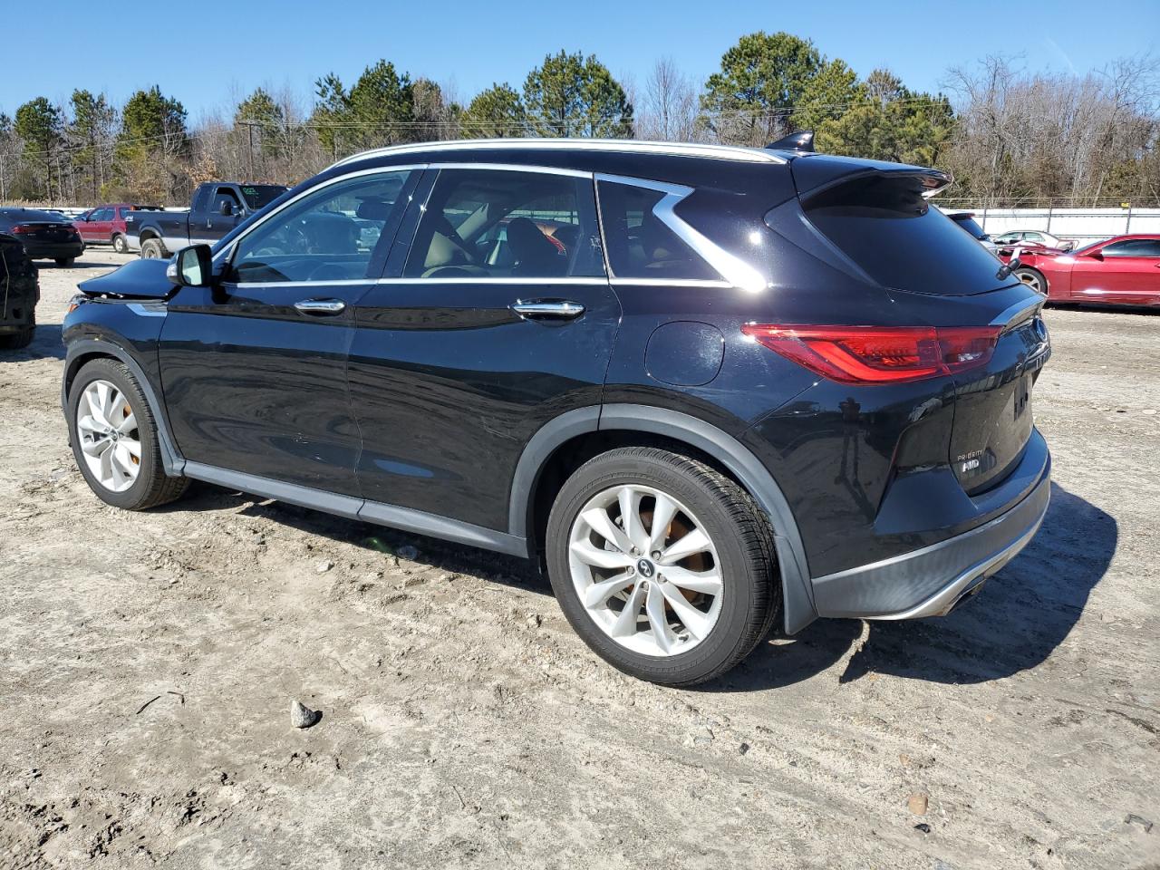 2019 Infiniti QX50 - Image 2